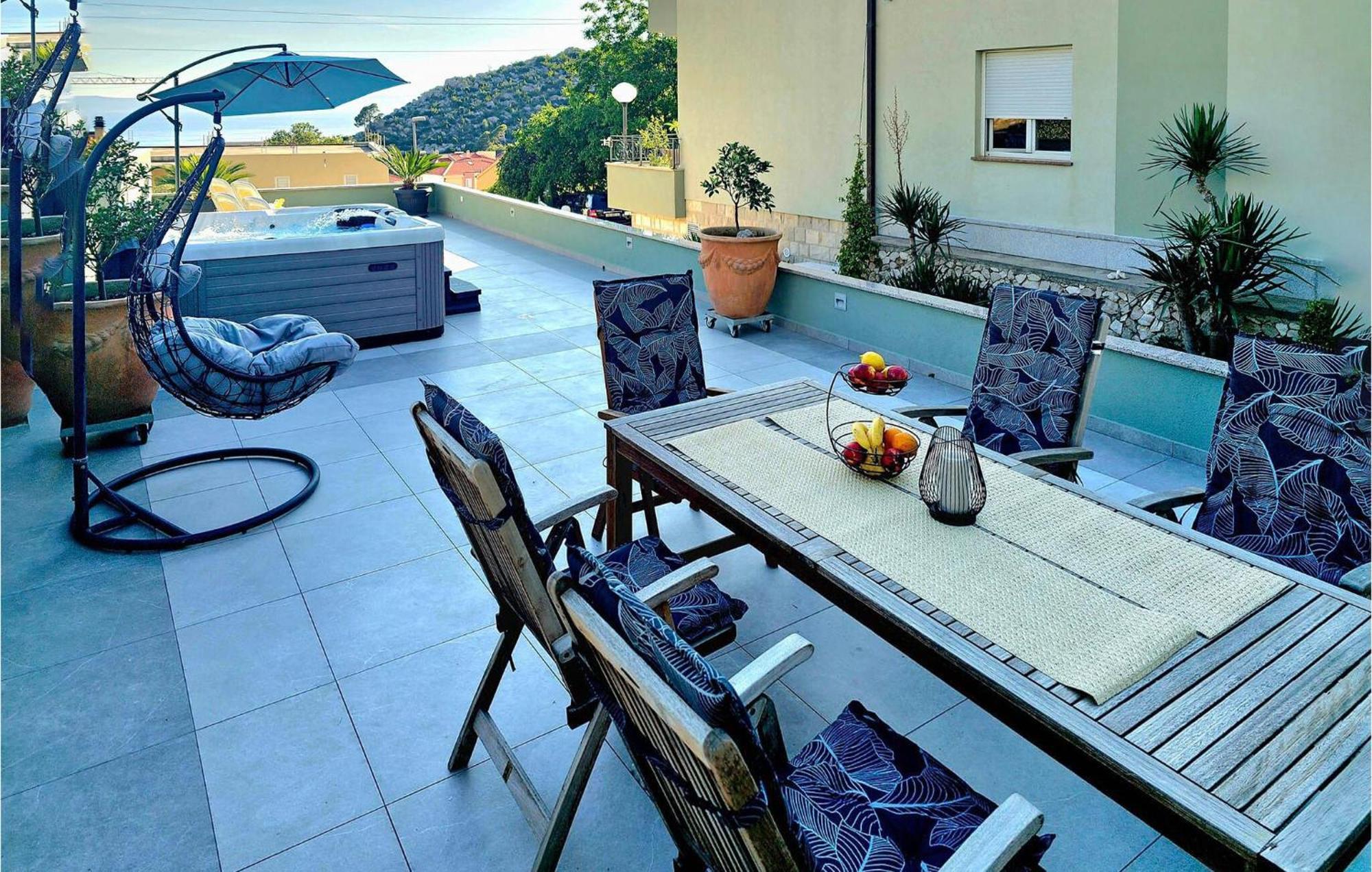 Apartament 1 Bedroom Stunning In Makarska